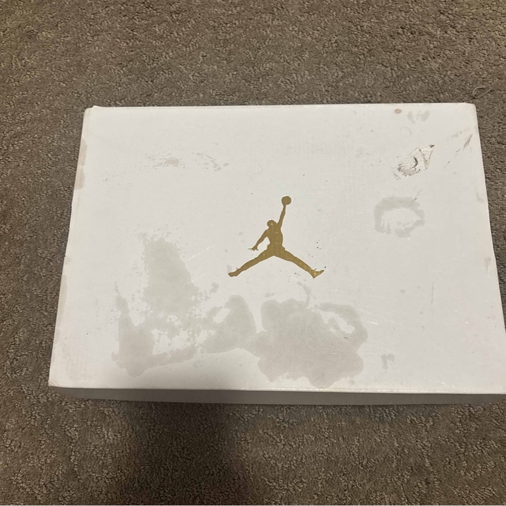 Wmns Air Jordan 4 Retro ‘Shimmer’ - Picture 7 of 10